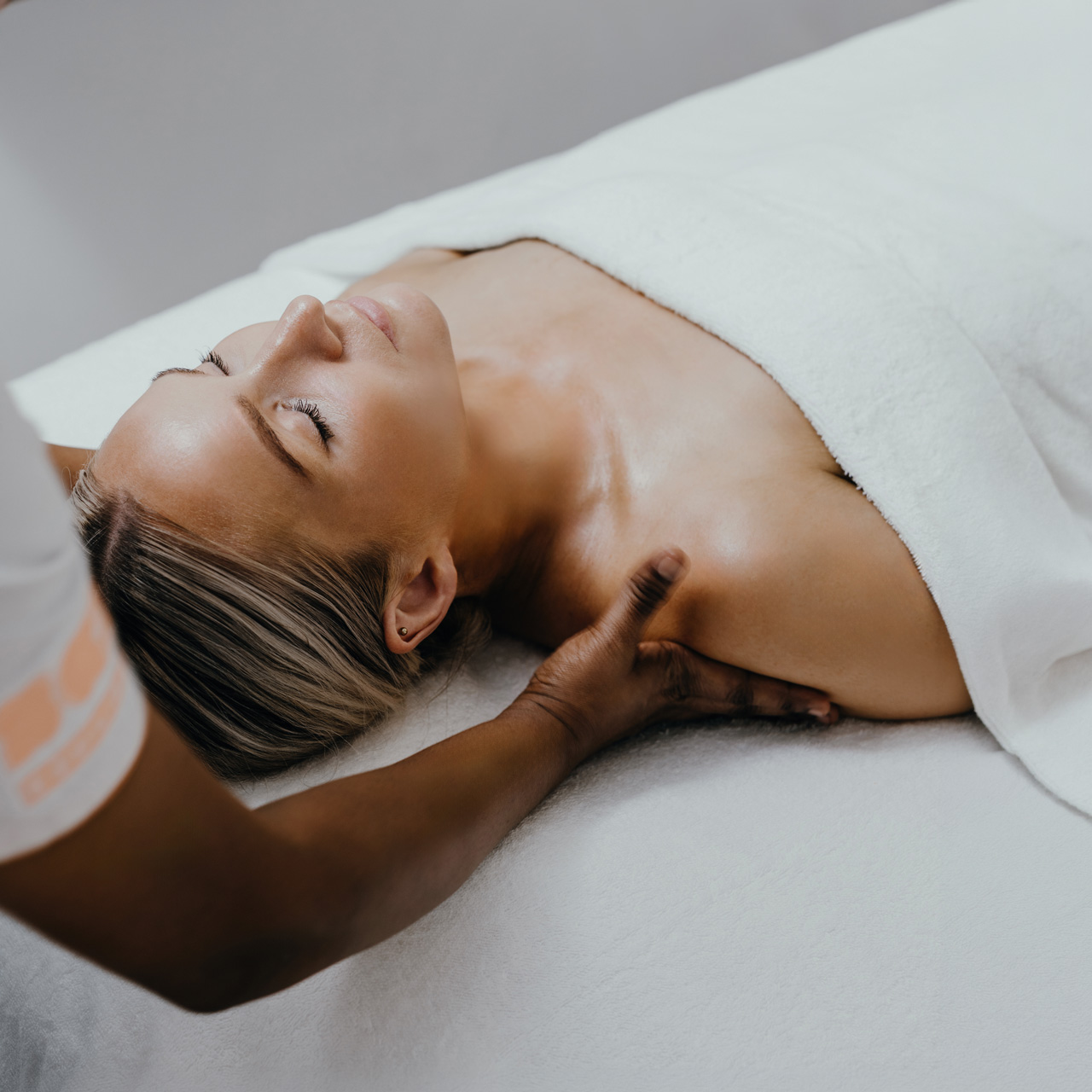 Relaxing full-body massage at SALT Equilibrium.